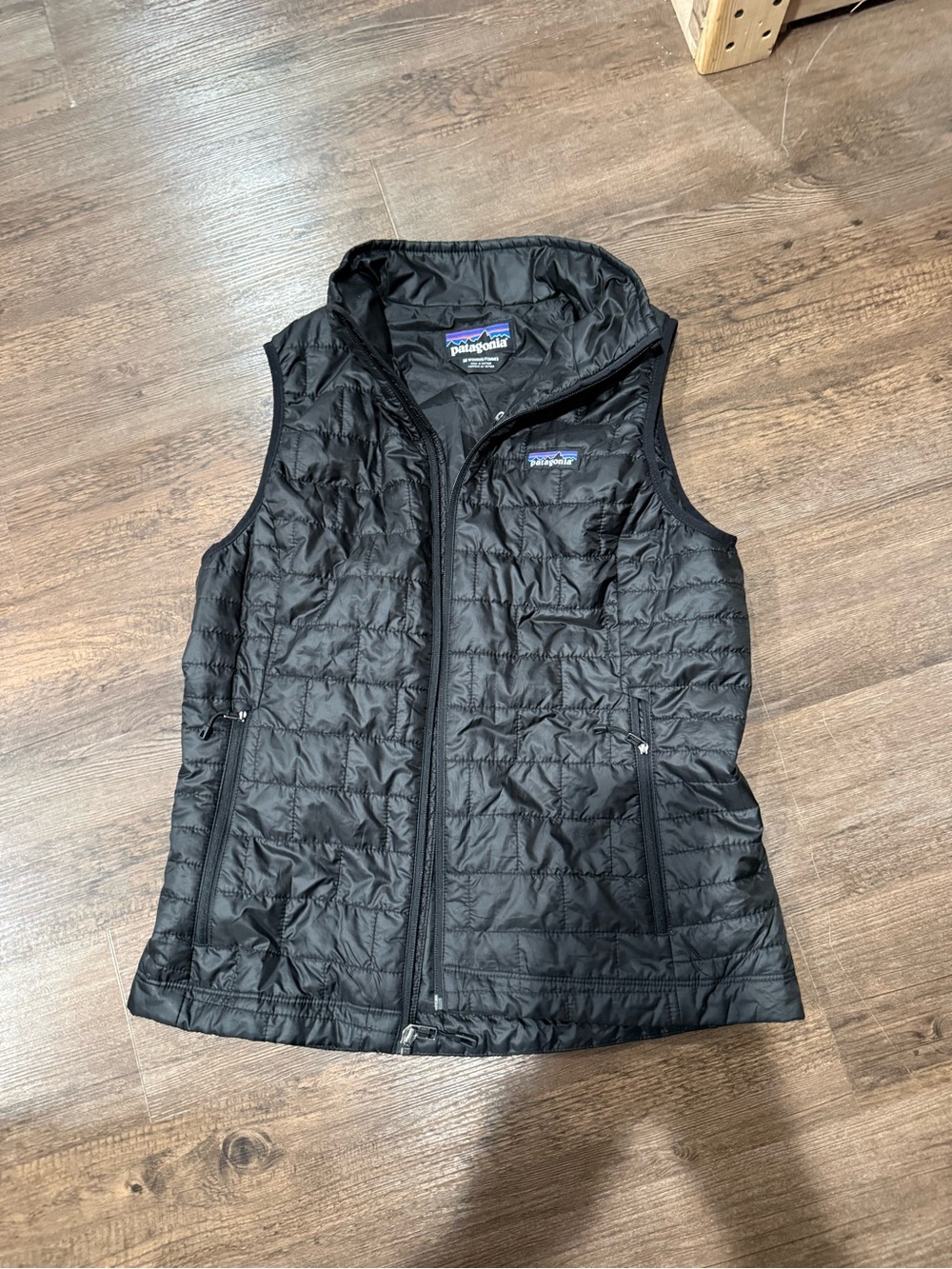 Patagonia Black Quilted Women's Insulated Vest